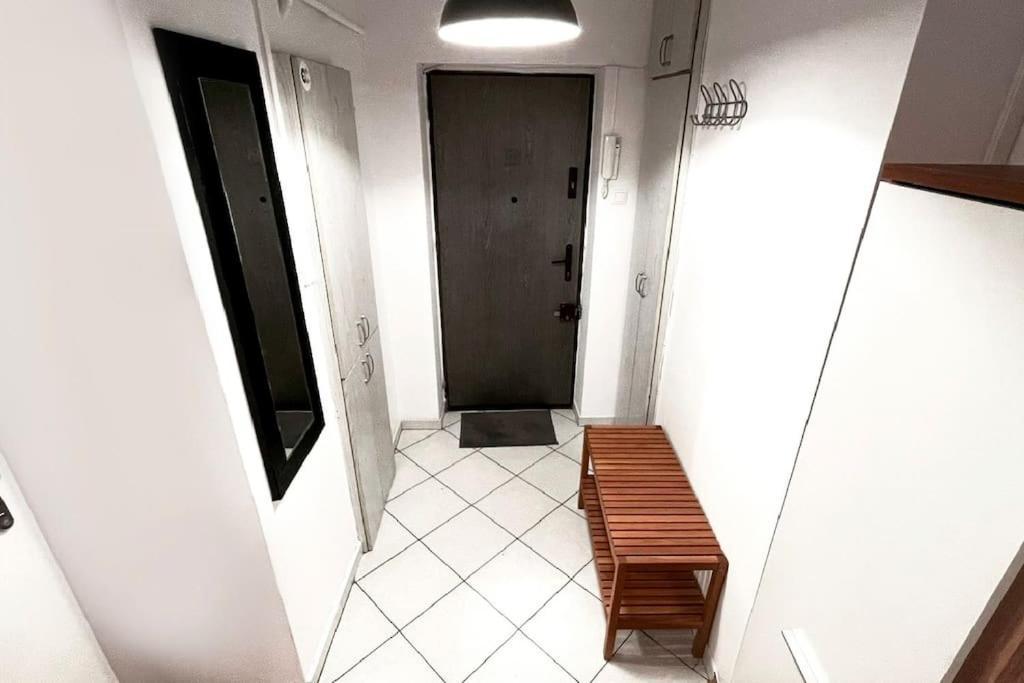 Marszalkowska 140 , Metro Swietokrzyska Warschau Exterior foto